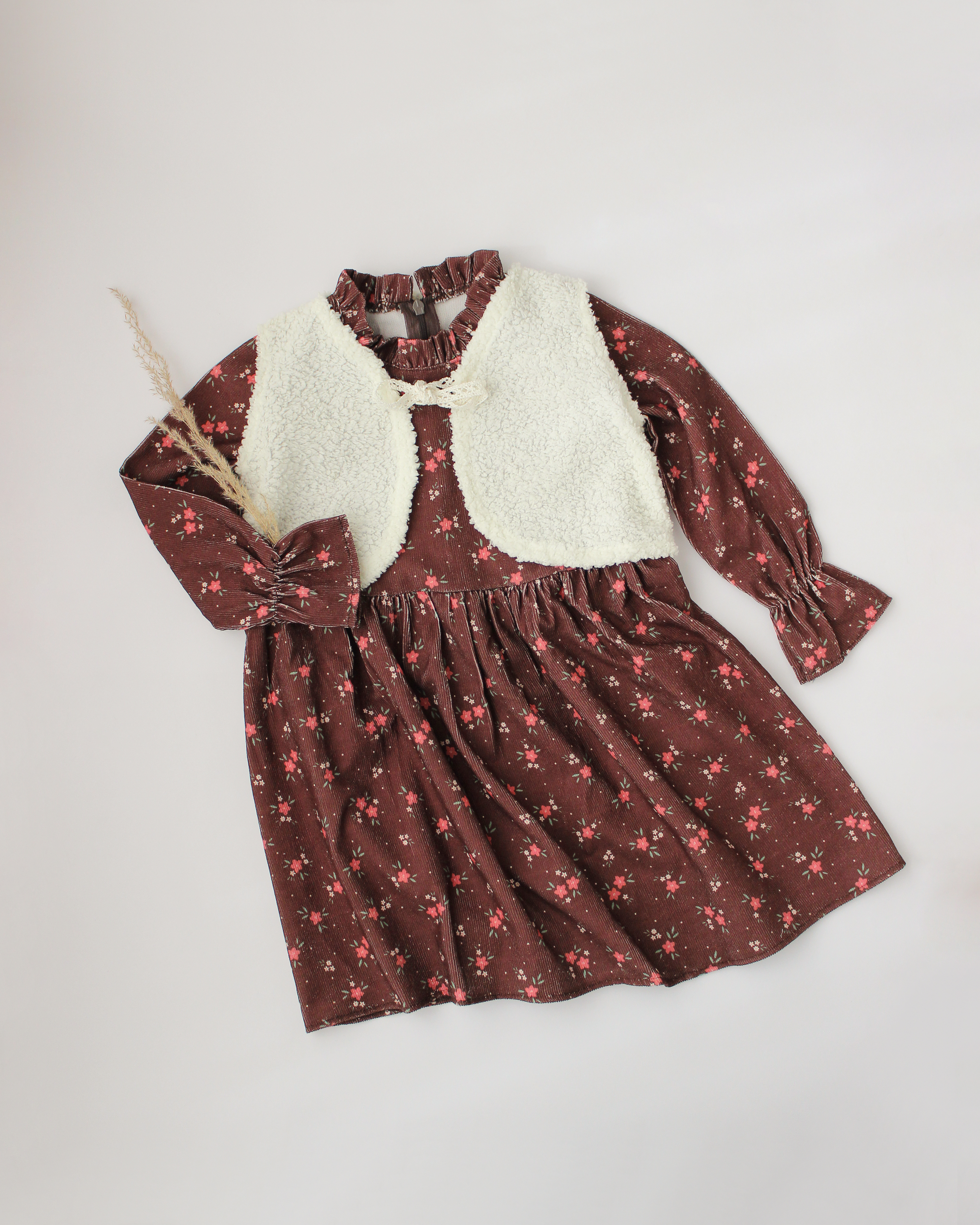 پیراهن و جلیقه تدی